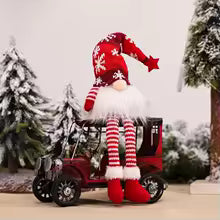 gnomo de natal vermelho com pernas longas listradas