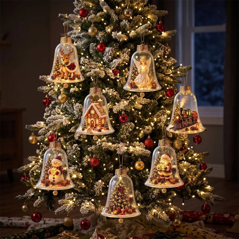 árvore de natal decorada com enfeites de sino dourado em acrílico